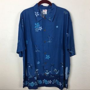 Disney men’s Hawaiian shirt L Mickey Goofy NWOT
